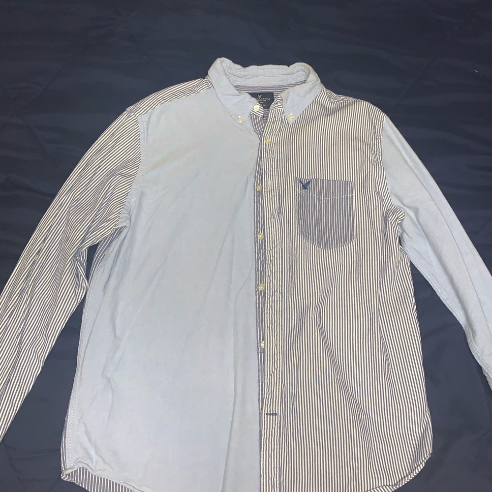 American Eagle men’s Button up Shirt